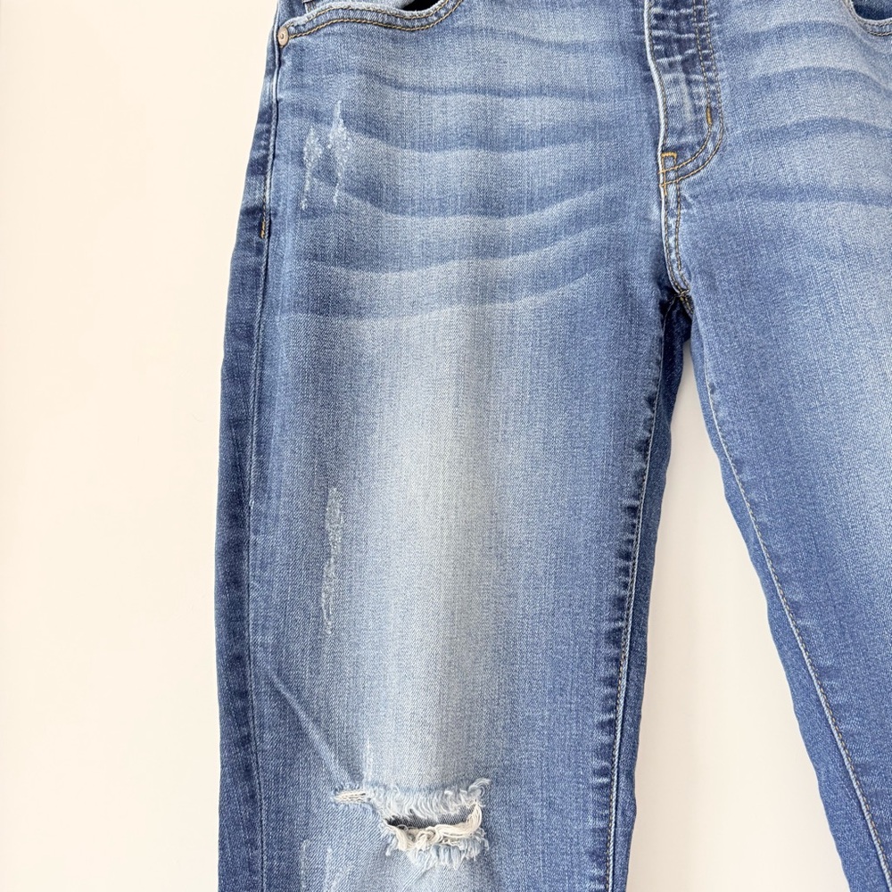 Kancan Med/Dk Wash Skinny Raw Hem Distressed Mid-Rise Stretch Woman’s Jean 11 - Picture 6 of 14